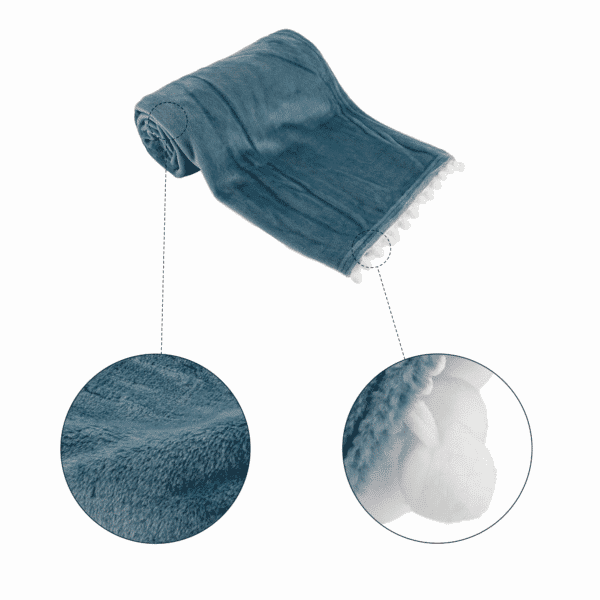 Tempo-kondela akra, plyšová deka s brmbolcami, oceľová modrá, 130×150 cm