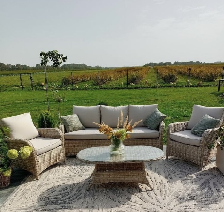 ratanove sedenie ventura bezova