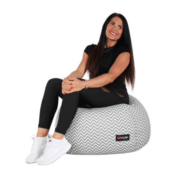 gomby sivobiela modelka 04