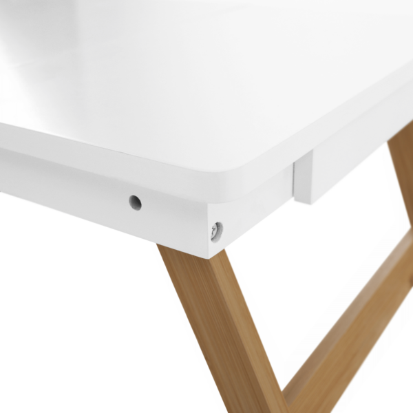 melten stolik detail 01