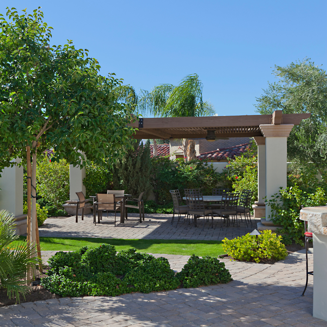 pristresok na zahradu