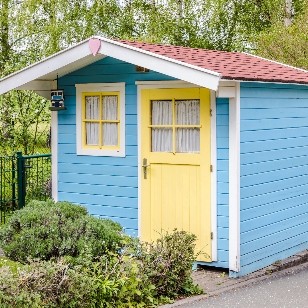 Záhradný domček: Čo hľadať pri výbere toho pravého? 9 kľúčových faktorov 6 domcek na naradie